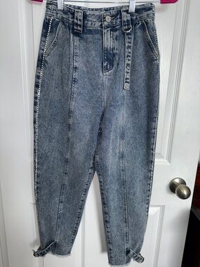Y2K Fiona Chow size 26” denim blue acid wash bling side diamond seam Jean